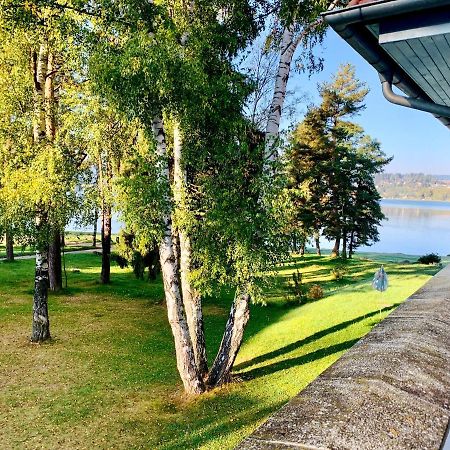 Riviera Lipno 502 Apartman 4Kk U Vody 伏尔塔瓦河畔利普诺 外观 照片